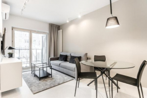P&O Apartments Mennica Residence III